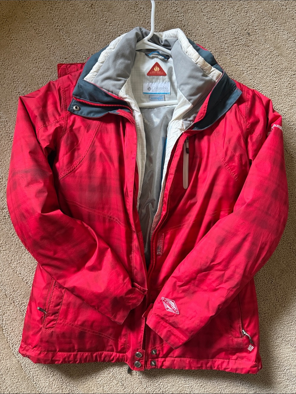 Columbia Women's Bright Red Ski Jacket with Contrast Gray Trim
